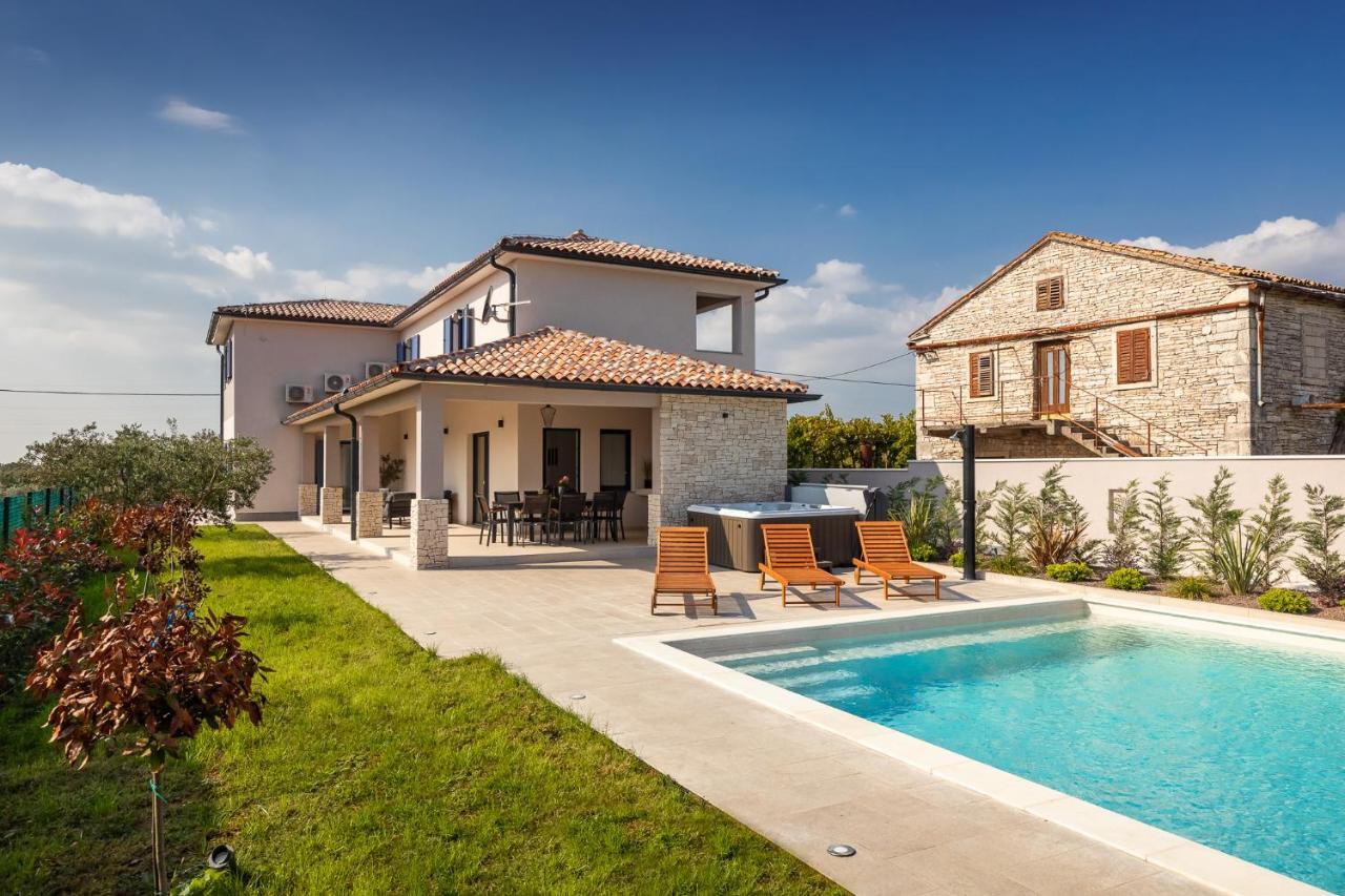 Villa Rozhica Svetvinčenat Esterno foto